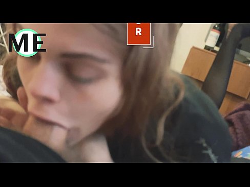 ❤️ Palo de garganta, pantalóns rasgados e tacóns rasgados agradable de coñecer ❤❌ Porno vk na pornografía gl.sexonfire.ru ❌️